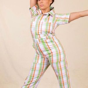 Large Spring Plaid - like new!